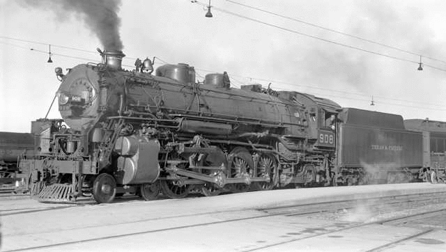 4-8-2 908 near Dallas Texas - 01 January 1938
