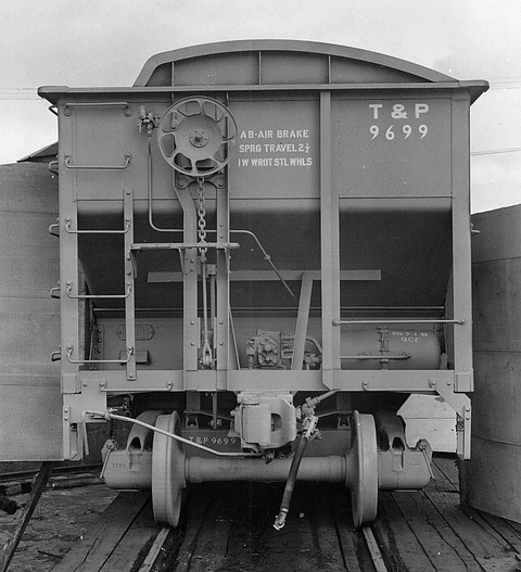 Hopper 9699
