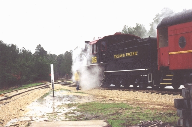 4-6-0 316 Rusk TX 03 March 2001
