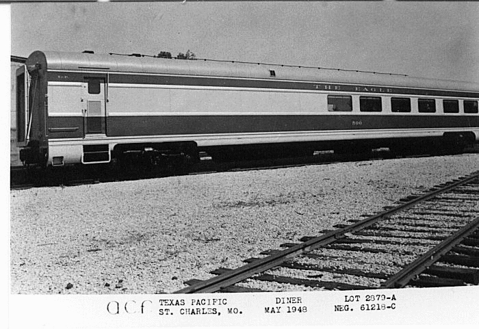 Dining Car 500