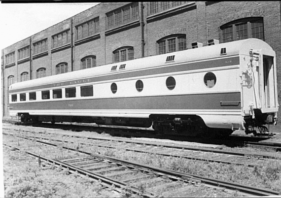 Diner-Lounge Car 526
