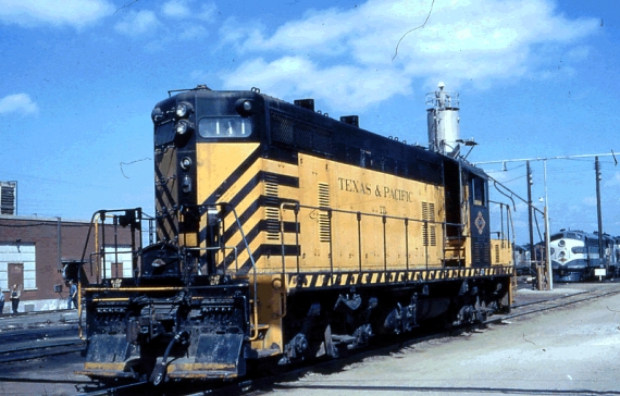 GP-7 1111 (MoPac 111)