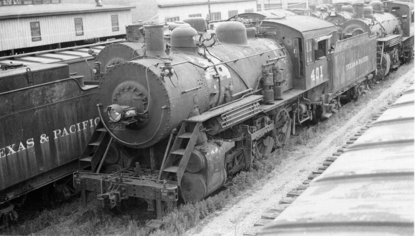 2-8-0 401