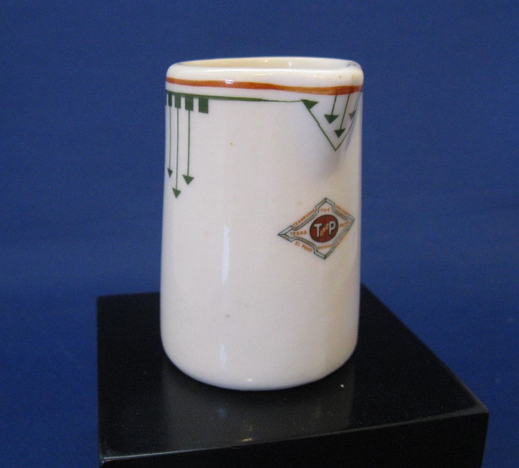 T & P CREAMER