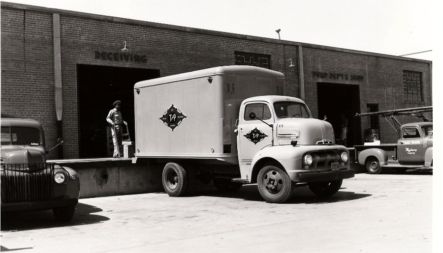 Texas & Pacific delivery truck