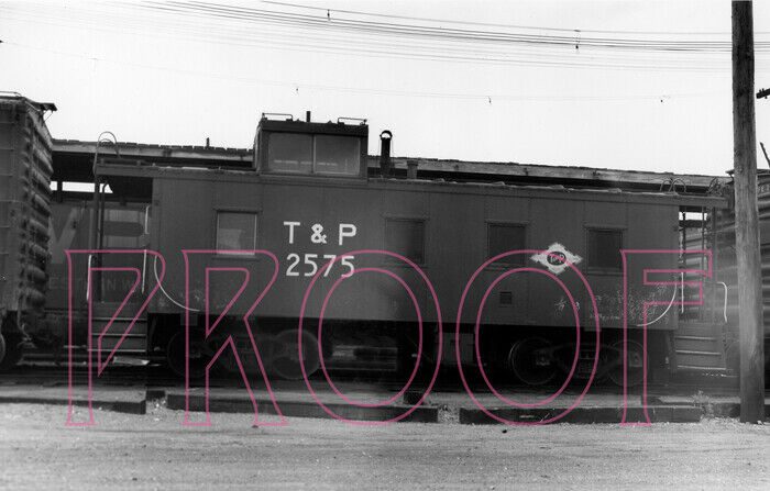 Caboose #2575