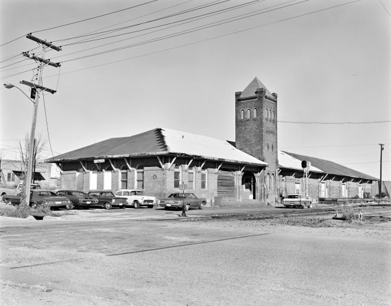 Missouri Pacific Railroad Station, Southwest oblique