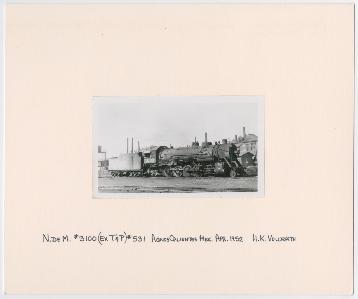 Train #3100 in Mexico