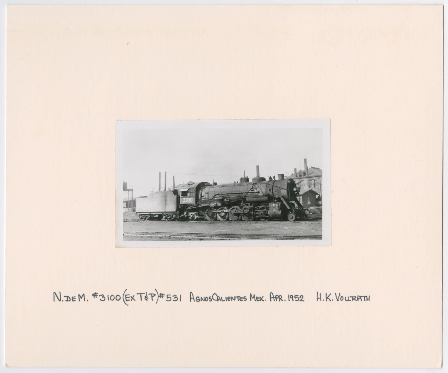 Train #3100 in Mexico