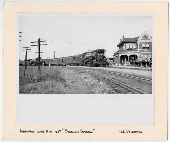 T&P Train #902