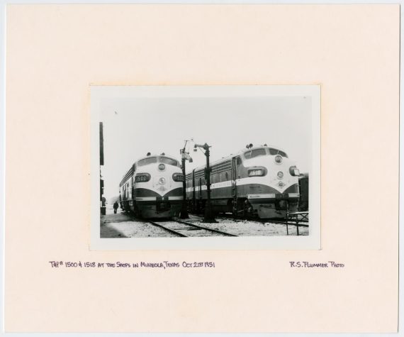 T&P Trains #1500 and #1518