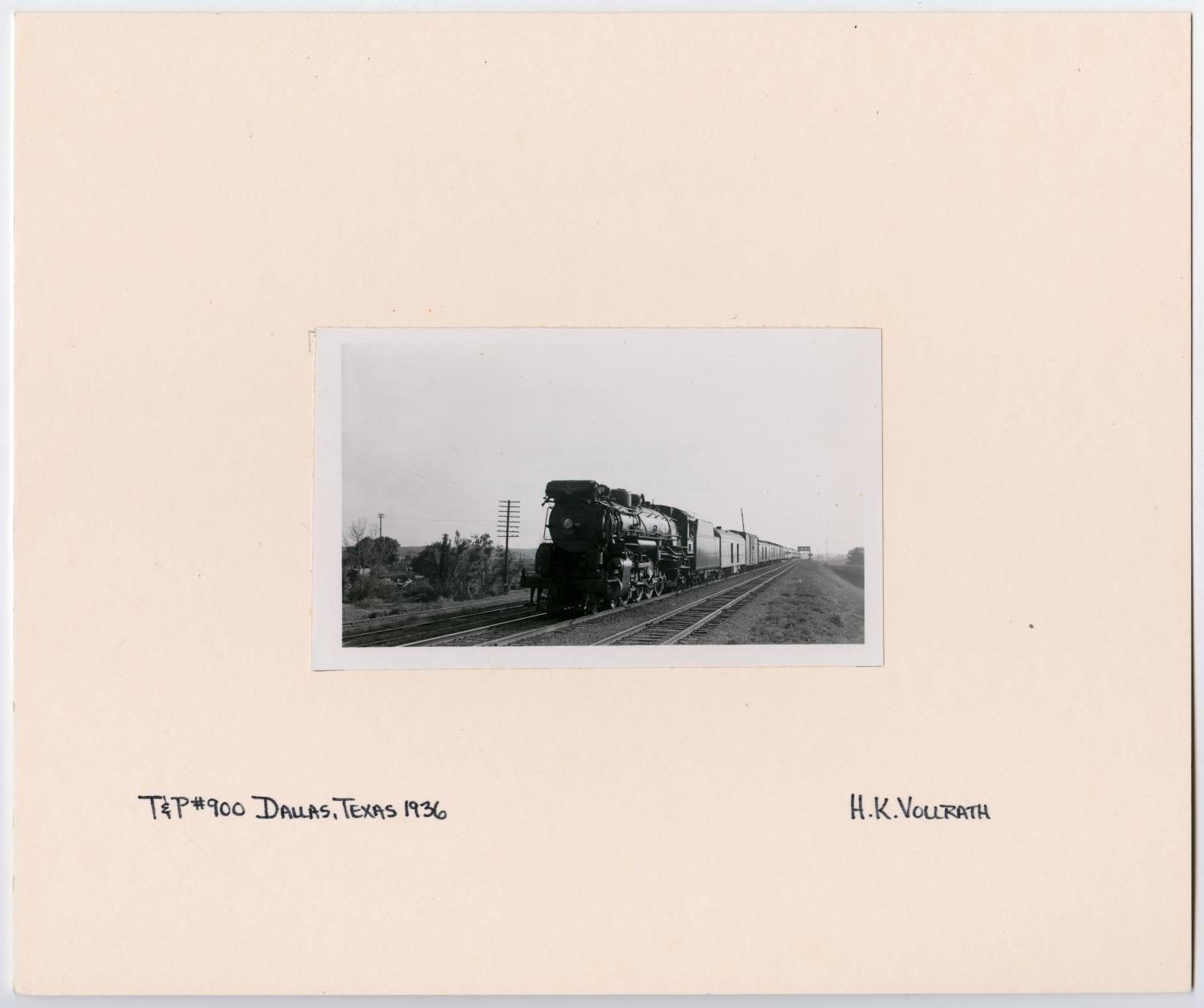 T&P Train #900 in Dallas, Texas