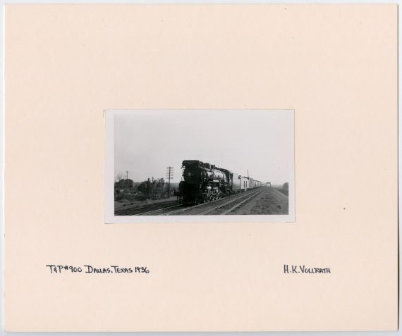 T&P Train #900 in Dallas, Texas