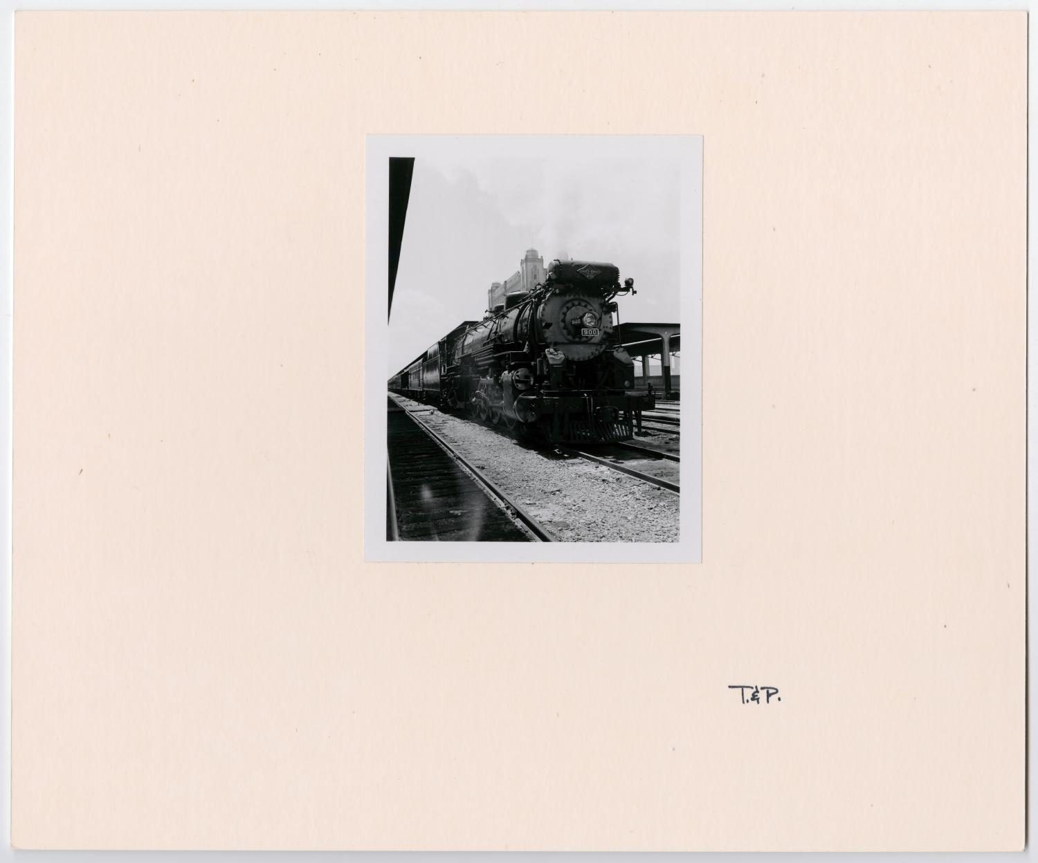 T&P Train #900 Closeup