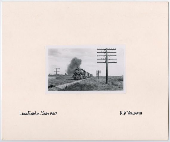 Train #805 in Lake End, Louisiana