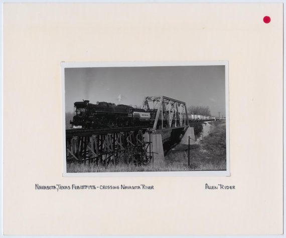 T&P Train #610 Crossing the Navasota River