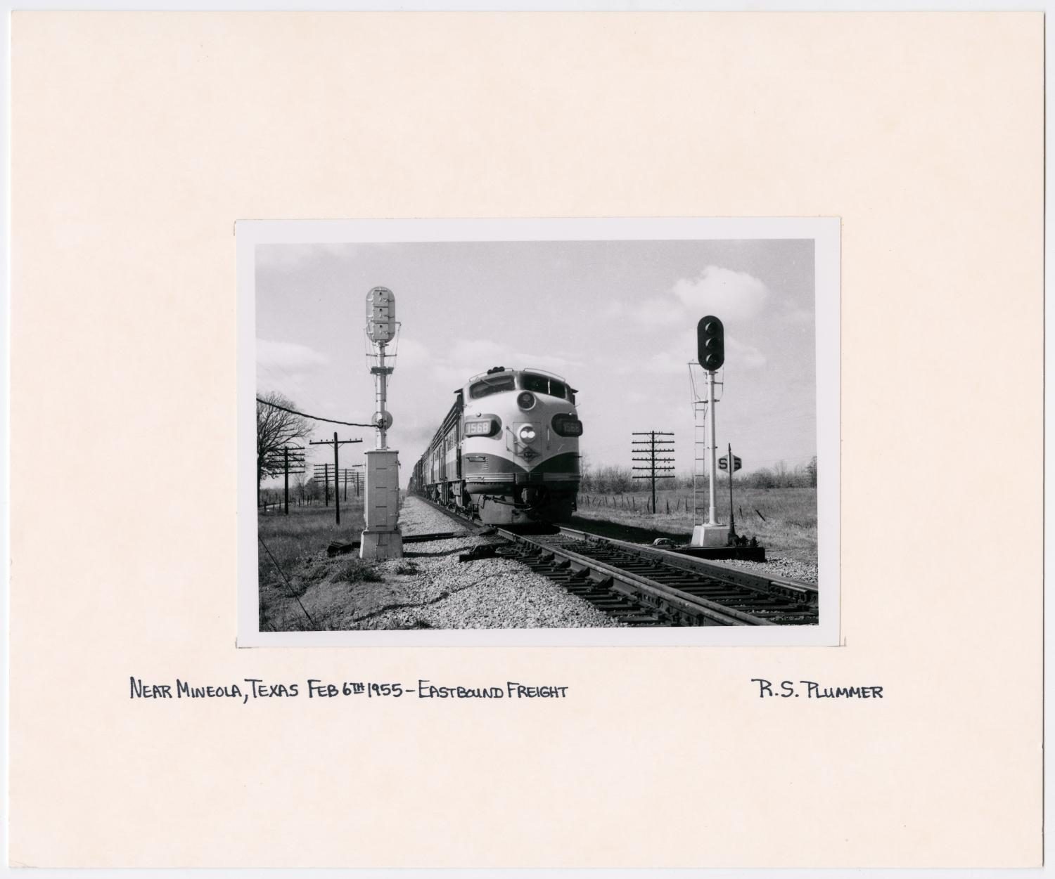 T&P Train #1568 Near Mineola