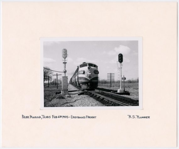 T&P Train #1568 Near Mineola