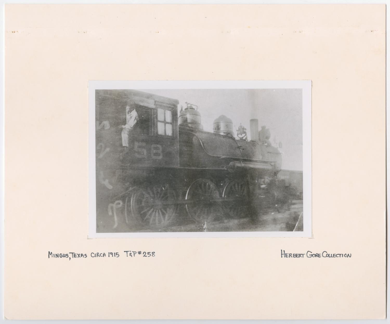 T&P Train #258 in Mingus, Texas