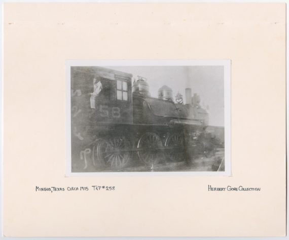 T&P Train #258 in Mingus, Texas