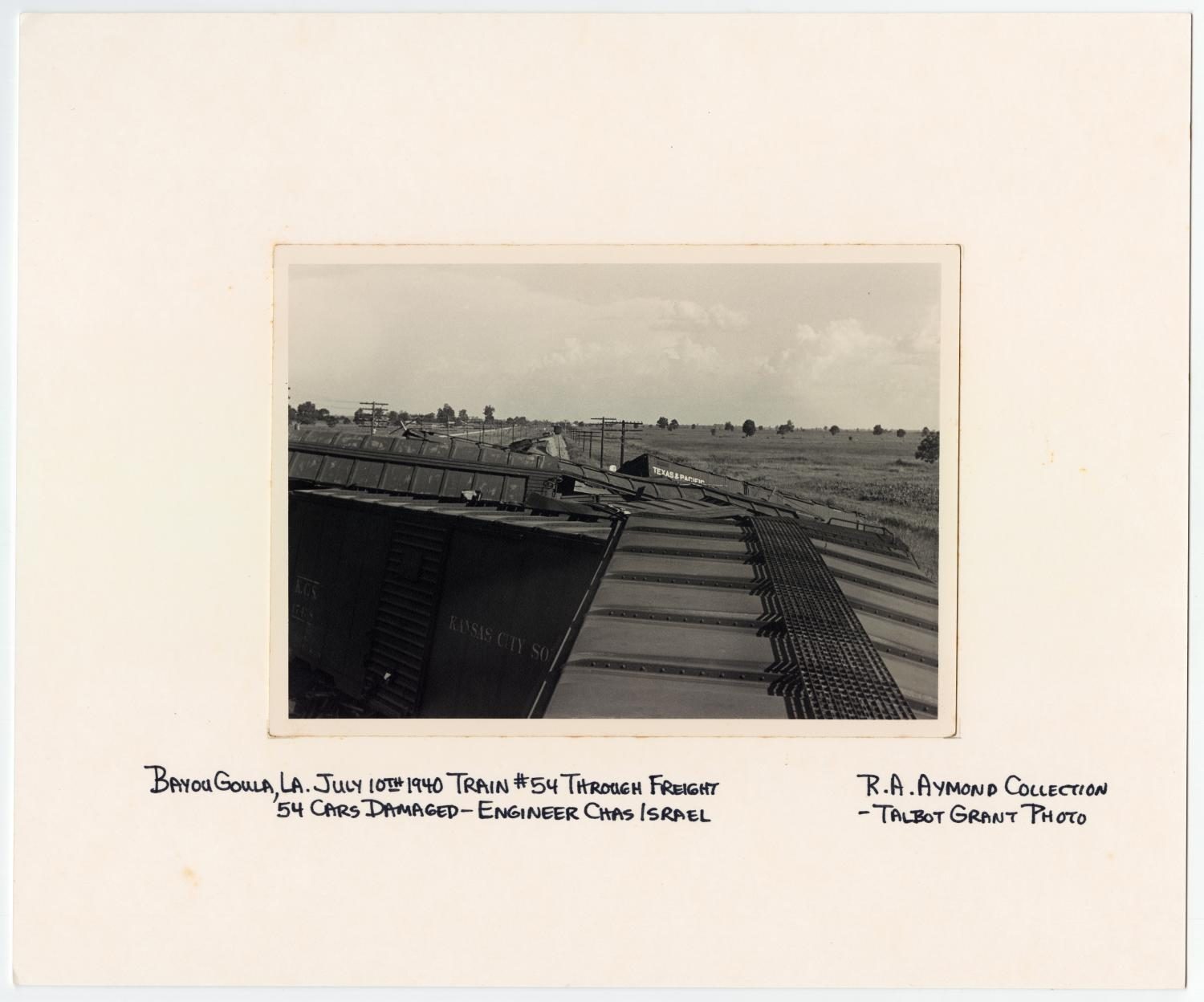 T&P Train Cars Wrecked in Bayou Goula, Louisiana