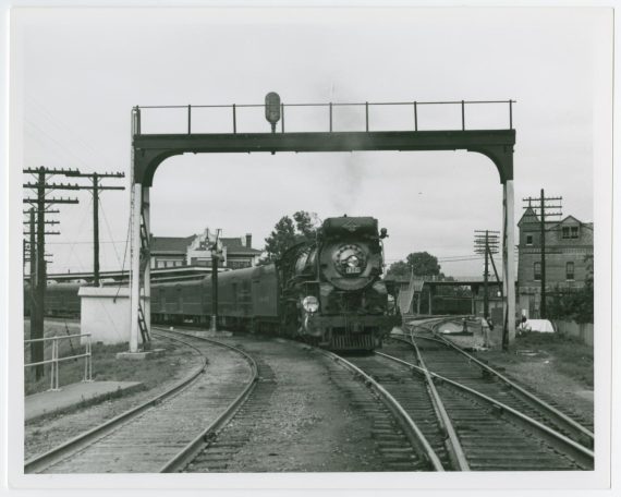 T&P Train #900 at an Intersection