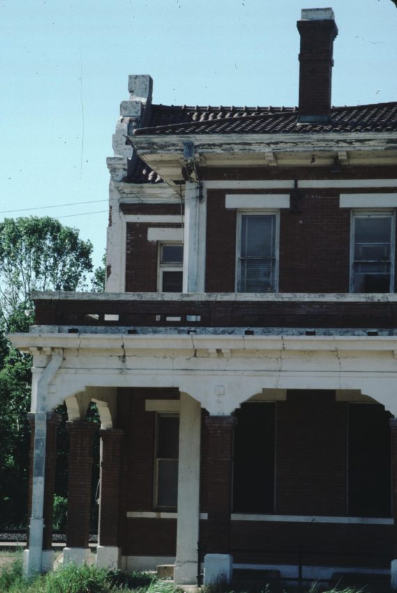 T & P Railroad Depot